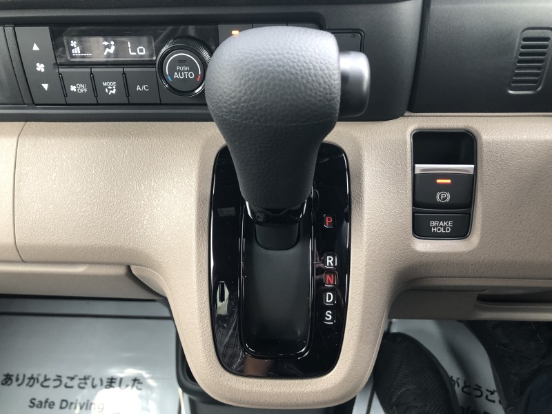 ホンダ N BOX 12枚目