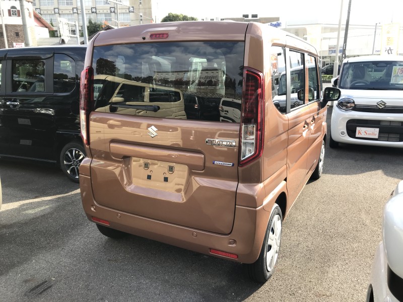スズキ スペーシア 4枚目