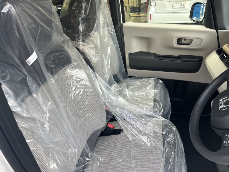 ホンダ N BOX 13枚目