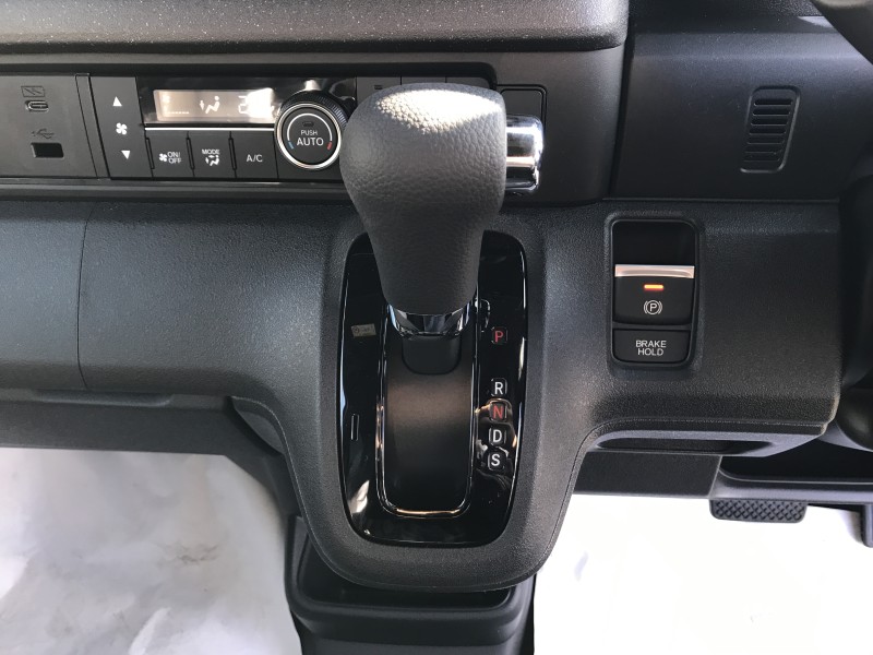 ホンダ N BOX 17枚目