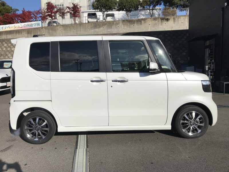 ホンダ N BOX 3枚目