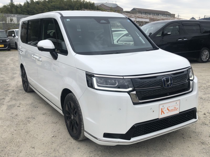ホンダ ステップワゴンスパーダ 2枚目