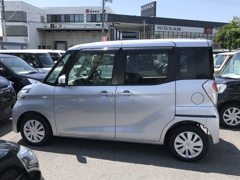 ニッサン デイズルークス 9枚目