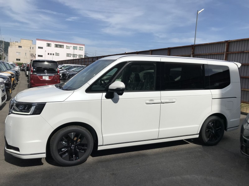 ホンダ ステップワゴンスパーダ 10枚目