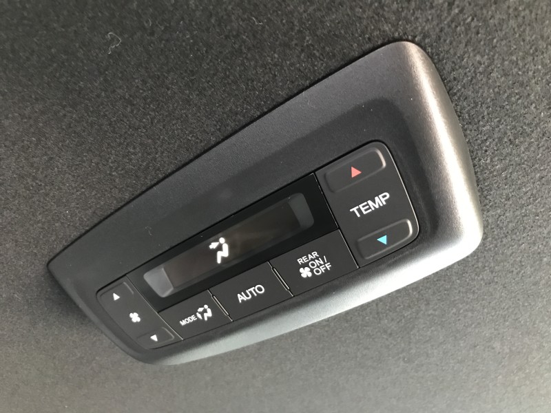 ホンダ ステップワゴンスパーダ 8枚目