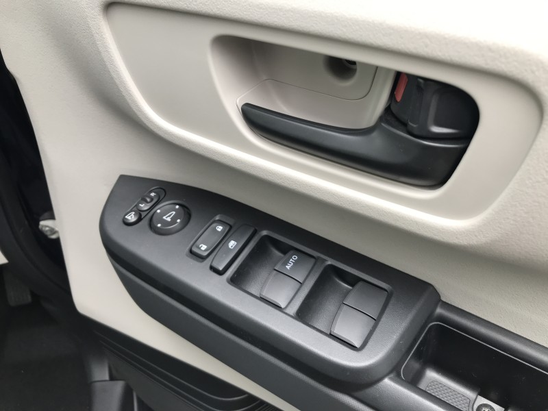 ホンダ N BOX 7枚目