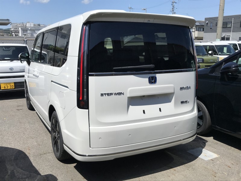 ホンダ ステップワゴンスパーダ 9枚目
