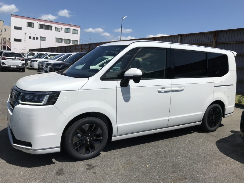 ホンダ ステップワゴンスパーダ 10枚目