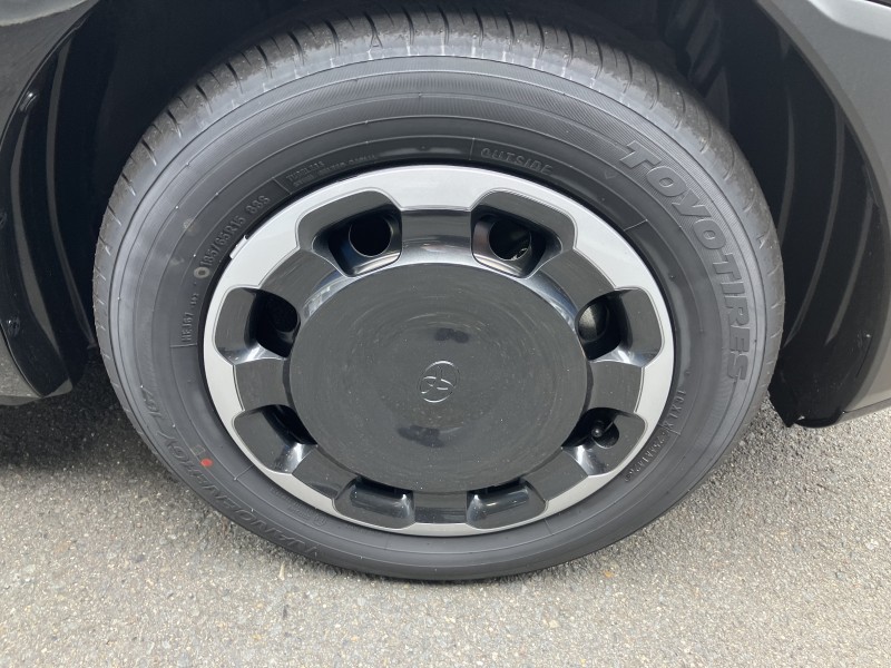 トヨタ シエンタ 13枚目
