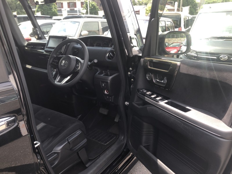 ホンダ N BOX 13枚目