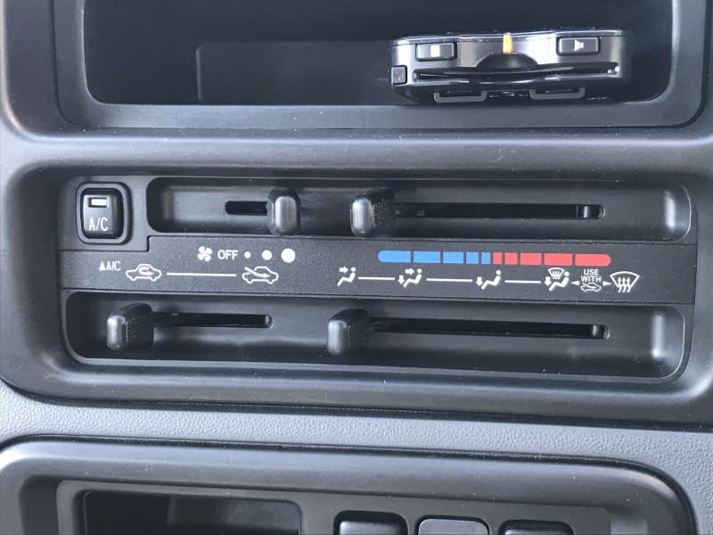 ダイハツ ハイゼット 3枚目