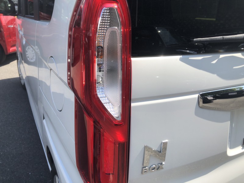 ホンダ N BOX 9枚目