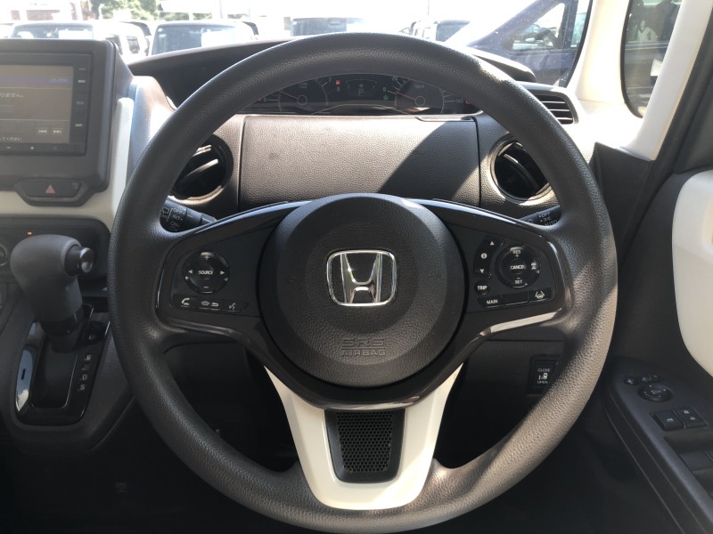 ホンダ N BOX 13枚目