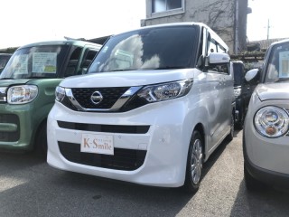 ニッサン ルークス