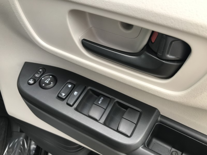 ホンダ N BOX 8枚目
