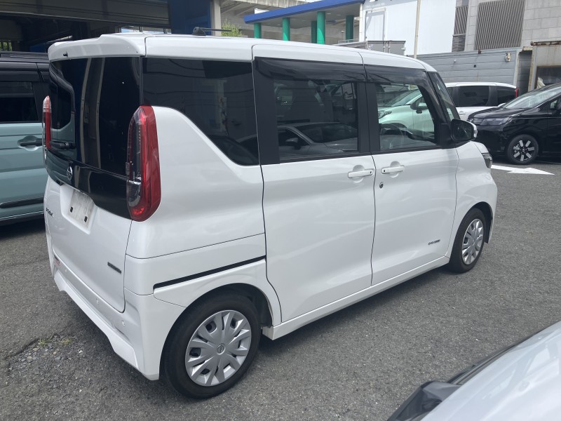 ニッサン ルークス 14枚目