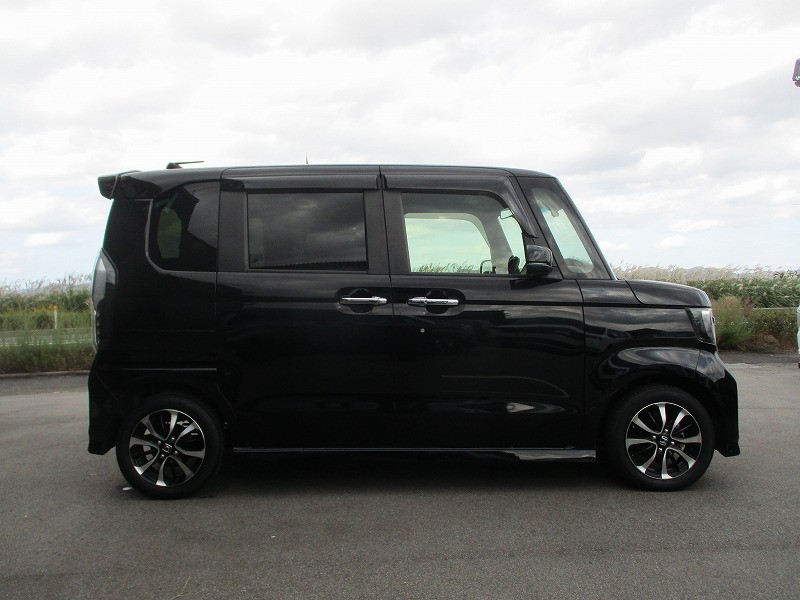 ホンダ N BOX 4枚目