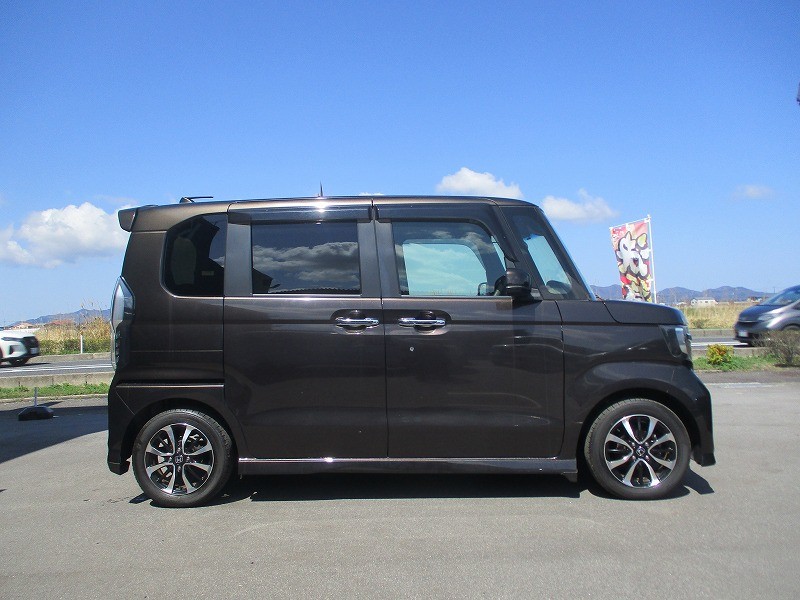 ホンダ N BOX 4枚目