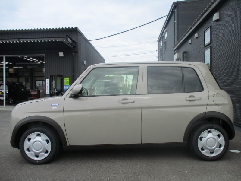 スズキ アルトラパン 4枚目