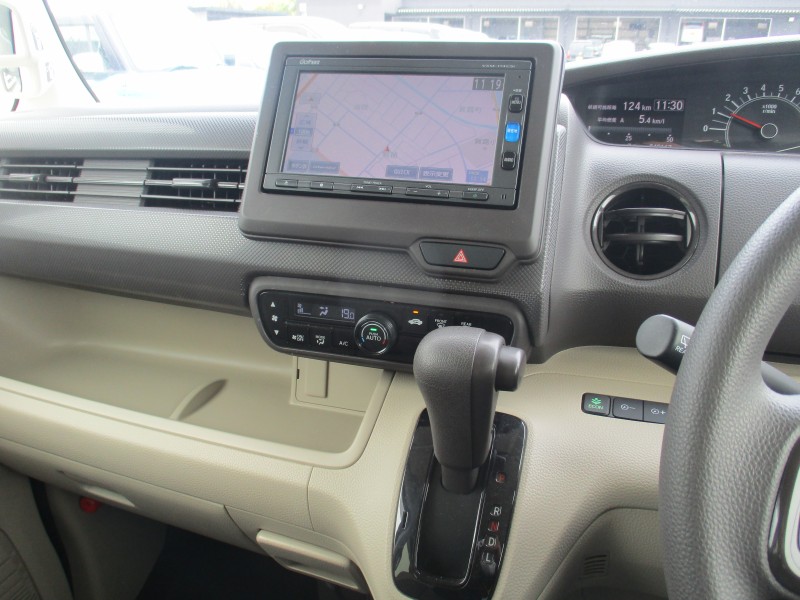 ホンダ N BOX 17枚目