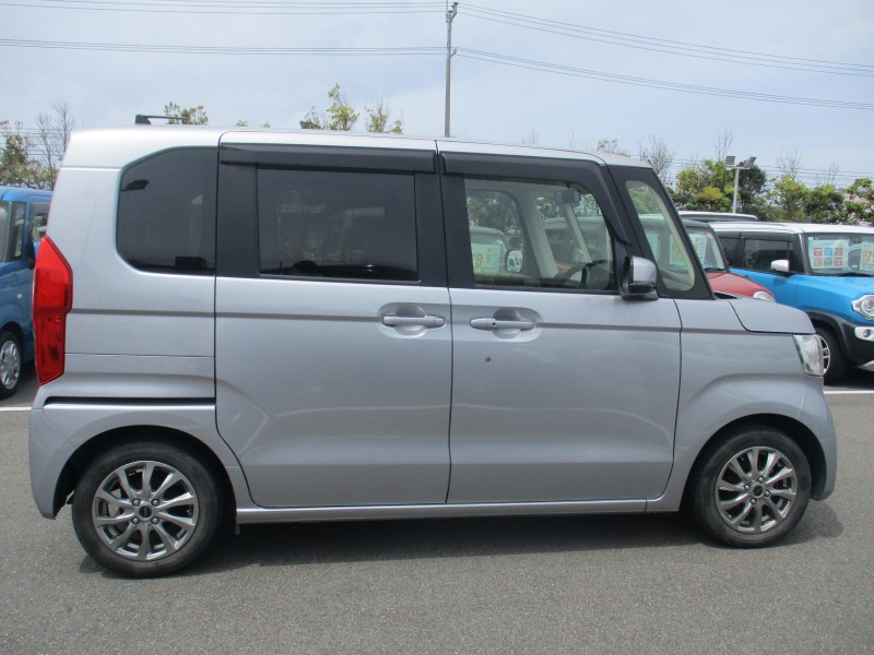 ホンダ N BOX 3枚目
