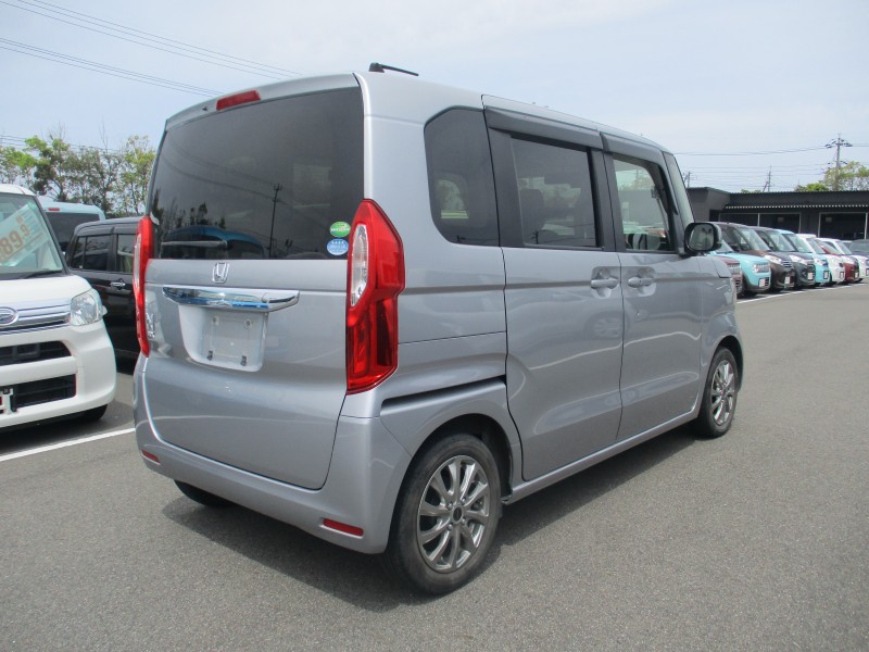 ホンダ N BOX 4枚目