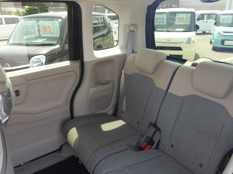 ホンダ N BOX 10枚目