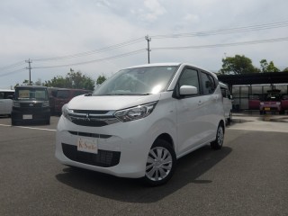 三菱 eKワゴン