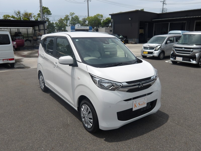 三菱 eKワゴン 2枚目
