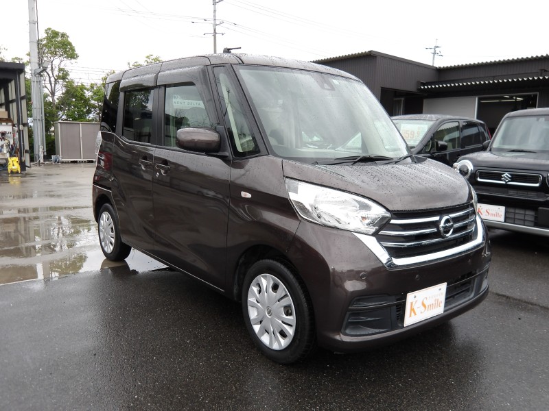 ニッサン デイズルークス 2枚目