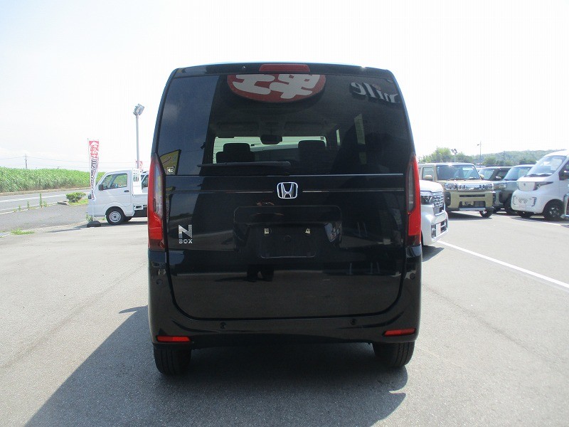 ホンダ N BOX 12枚目