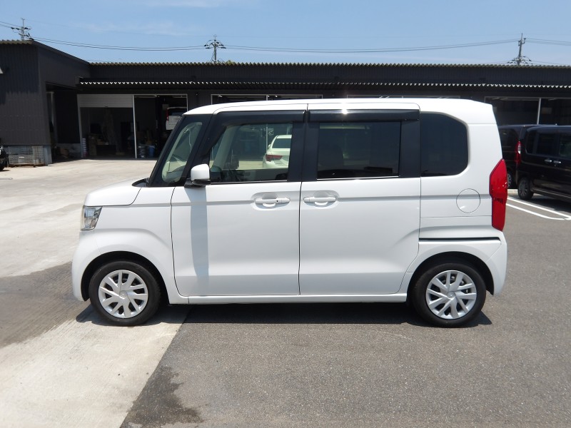 ホンダ N BOX 19枚目