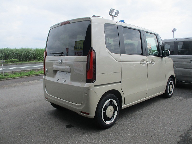 ホンダ N BOX 5枚目