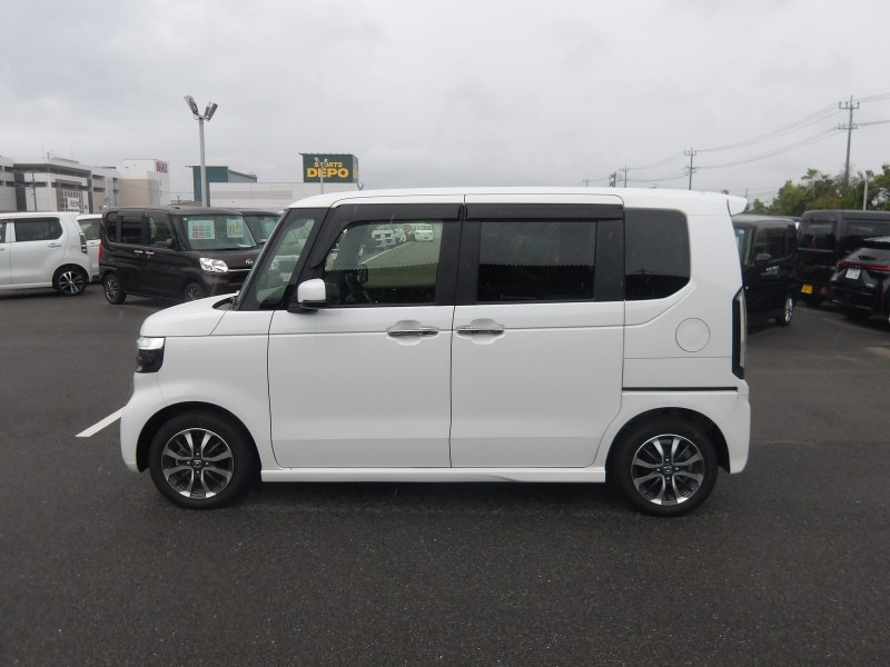 ホンダ N BOX 19枚目