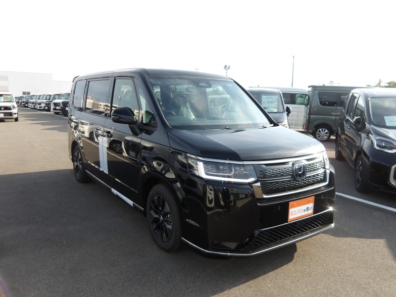 ホンダ ステップワゴンスパーダ 2枚目