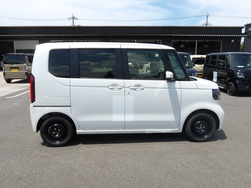 ホンダ N BOX 3枚目
