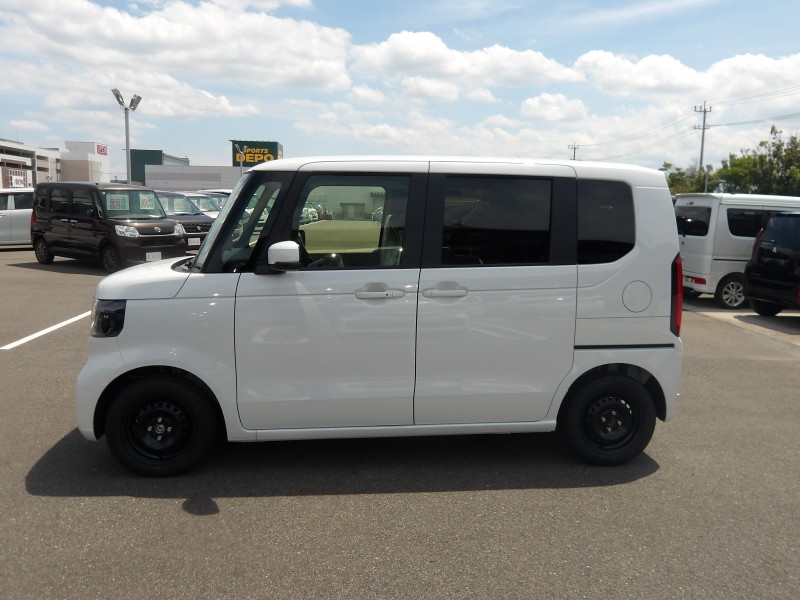ホンダ N BOX 7枚目