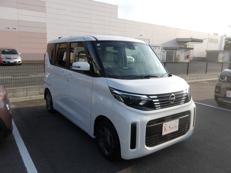 ニッサン ルークス 2枚目