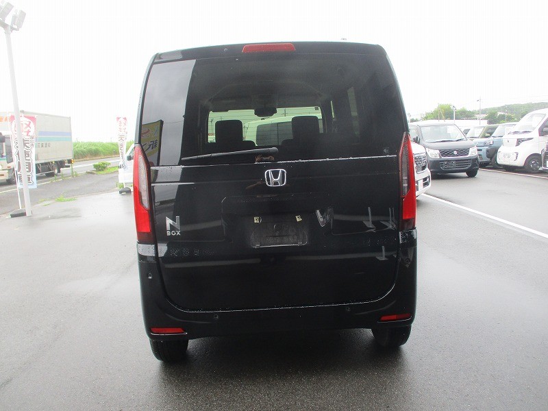 ホンダ N BOX 11枚目