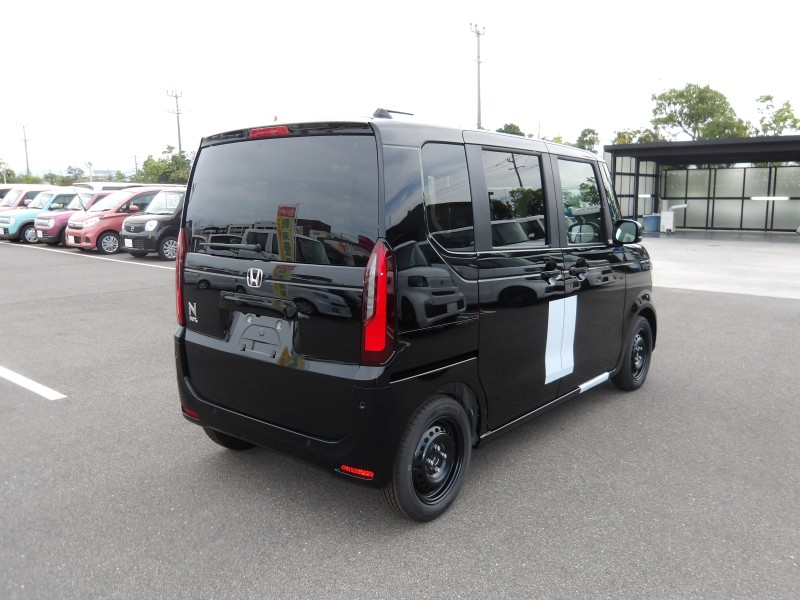 ホンダ N BOX 4枚目