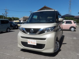 ニッサン ルークス
