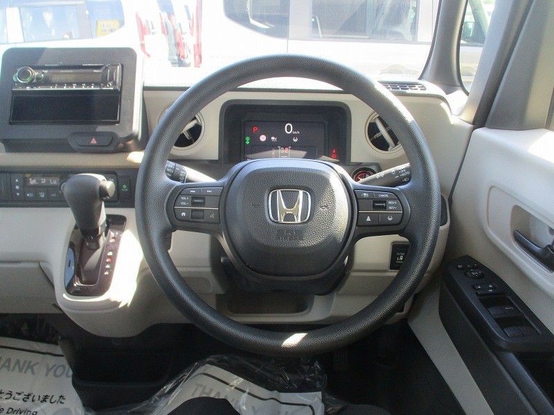 ホンダ N BOX 18枚目