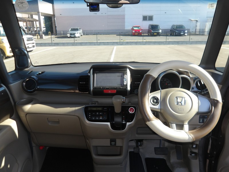 ホンダ N BOX 2枚目