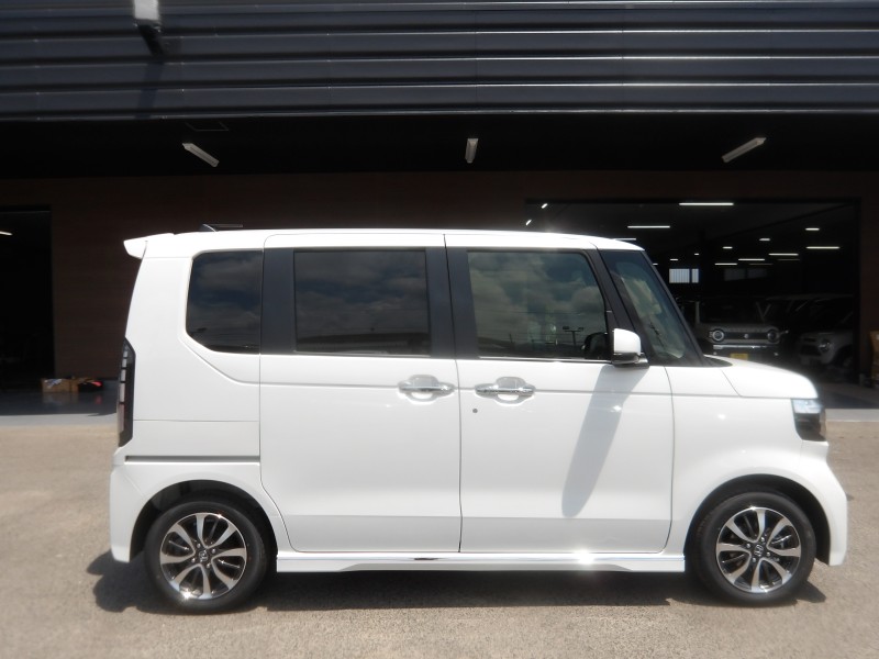 ホンダ N BOX 3枚目
