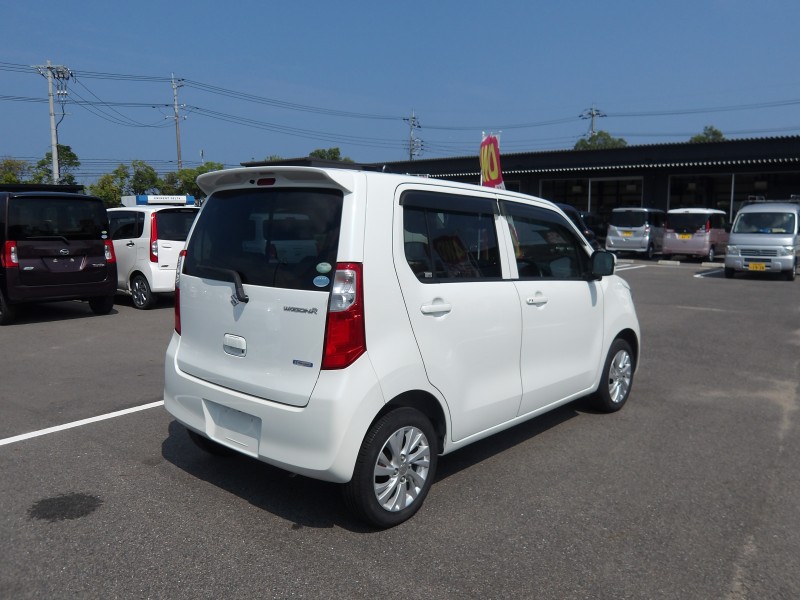 スズキ ワゴンR 4枚目